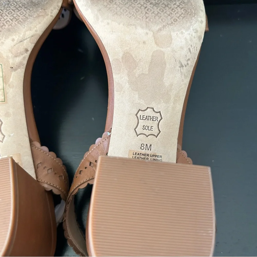 Tory Burch Marguerite Tan Leather Floral Perforated Block Heel Sandals, Size 8M